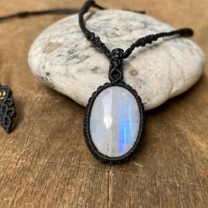 Handgemachte Rainbow Moonstone Regenbogenmondstein Pendant Macrame Necklace English German p308 4598